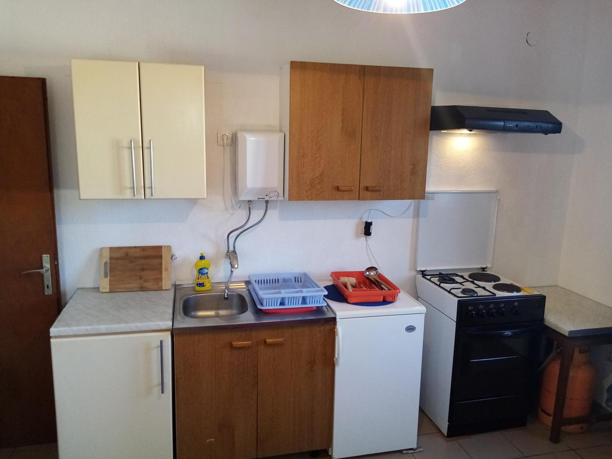 Seaside Terrace Apartments: Spacious Seaview with Free Amenities Sali Room photo