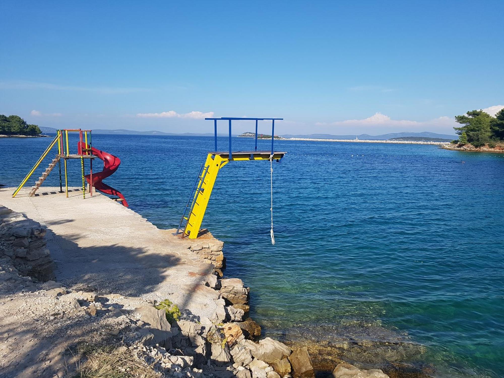 Seaside Terrace Apartments: Spacious Seaview with Free Amenities Sali Exterior photo